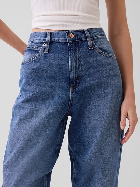 GAP Denim - NWT GAP Women's size 30 barrel jeans - high waisted - medium blue indigo